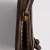 Handtasche mit Reißverschluss im Used-Look