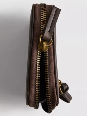 Handtasche mit Reißverschluss im Used-Look
