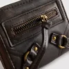 Handtasche mit Reißverschluss im Used-Look