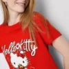 Hello Kitty Baumwoll-T-Shirt „Relaxed Strawberry“