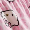 Hello Kitty-Schlafanzug im Boyfriend-Stil