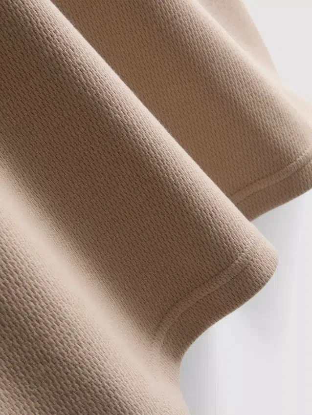 Henley-Hemd mit Struktur Henley-Hemd mit Struktur