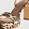 High Heels mit Leopardenmuster