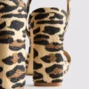High Heels mit Leopardenmuster