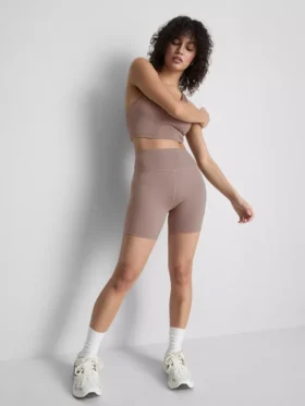 Hoch taillierte Active-Yoga-Shorts