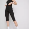 Hoch taillierte, glatte Active-Capri-Leggings mit Stützfunktion Hoch taillierte, glatte Active-Capri-Leggings mit Stützfunktion