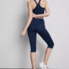 Hoch taillierte, glatte Active-Capri-Leggings mit Stützfunktion Hoch taillierte, glatte Active-Capri-Leggings mit Stützfunktion