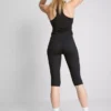 Hoch taillierte, glatte Active-Capri-Leggings mit Stützfunktion Hoch taillierte, glatte Active-Capri-Leggings mit Stützfunktion