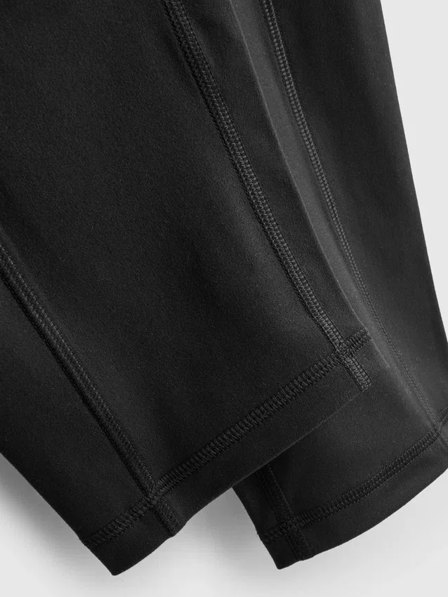 Hoch taillierte, glatte Active-Capri-Leggings mit Stützfunktion Hoch taillierte, glatte Active-Capri-Leggings mit Stützfunktion