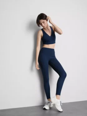 Hoch taillierte, glatte Active-Leggings mit Stützfunktion Hoch taillierte, glatte Active-Leggings mit Stützfunktion