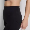Hoch taillierte, glatte Active-Leggings mit Stützfunktion Hoch taillierte, glatte Active-Leggings mit Stützfunktion