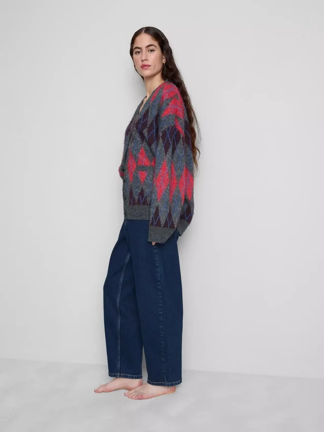 Hoch taillierte, konisch zulaufende Jeans aus Baumwoll-Denim Hoch taillierte, konisch zulaufende Jeans aus Baumwoll-Denim