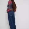 Hoch taillierte, konisch zulaufende Jeans aus Baumwoll-Denim Hoch taillierte, konisch zulaufende Jeans aus Baumwoll-Denim