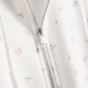 Hoodie mit durchgehendem Reißverschluss aus baumwollreichem Stoff mit Blumenmuster Hoodie mit durchgehendem Reißverschluss aus baumwollreichem Stoff mit Blumenmuster