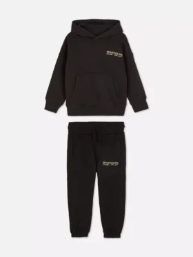 Hoodie- und Jogginghosen-Set der Athletics-Kollektion Hoodie- und Jogginghosen-Set der Athletics-Kollektion