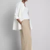 Hose mit elastischem Bund und weitem Bein Hose mit elastischem Bund und weitem Bein