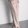 Hose mit Oxford-Streifen und Kordelzug Hose mit Oxford-Streifen und Kordelzug