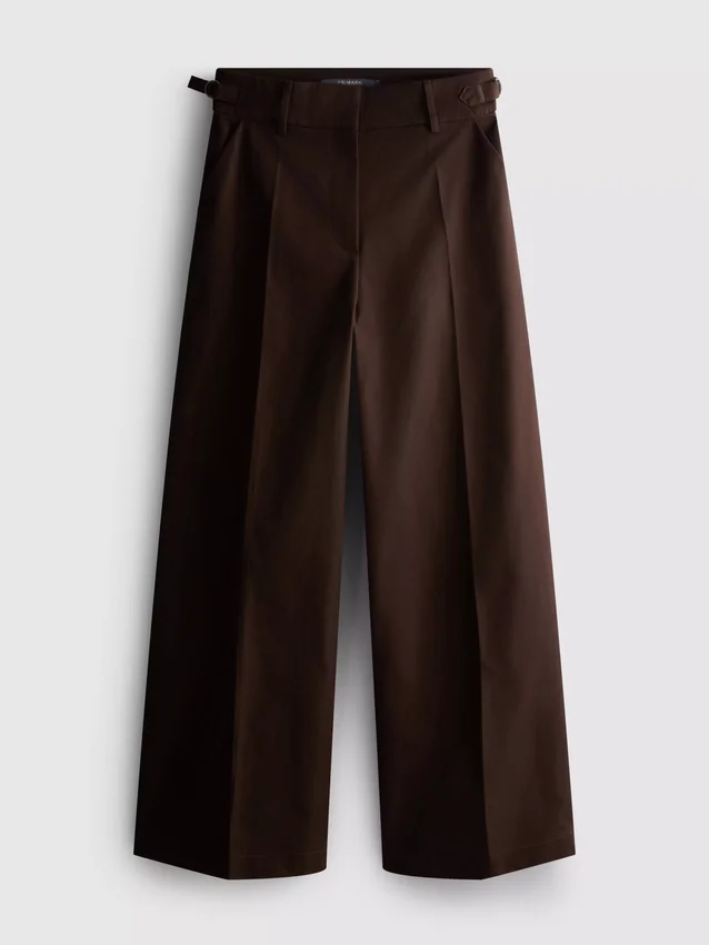 Hose mit weitem Bein, Falten und Gürteldetail Hose mit weitem Bein, Falten und Gürteldetail