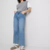 Jeans aus Baumwoll-Denim mit konisch zulaufendem, geradem Bein Jeans aus Baumwoll-Denim mit konisch zulaufendem, geradem Bein