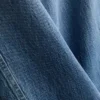 Jeans aus Baumwoll-Denim mit konisch zulaufendem, geradem Bein Jeans aus Baumwoll-Denim mit konisch zulaufendem, geradem Bein