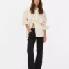 Jeans mit hoher Taille und geradem Bein Jeans mit hoher Taille und geradem Bein