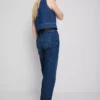 Jeans mit hoher Taille und geradem Bein Jeans mit hoher Taille und geradem Bein