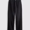 Jeans mit hoher Taille und geradem Bein Jeans mit hoher Taille und geradem Bein