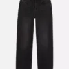 Jeans mit hoher Taille und geradem Bein Jeans mit hoher Taille und geradem Bein