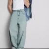Jeans mit mittlerer Leibhöhe Jeans mit mittlerer Leibhöhe