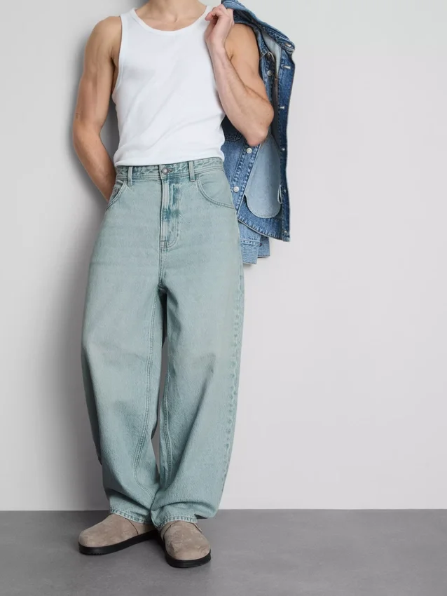 Jeans mit mittlerer Leibhöhe Jeans mit mittlerer Leibhöhe