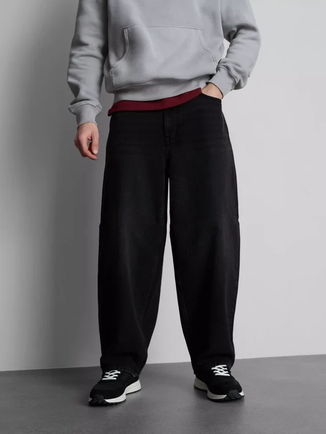 Jeans mit mittlerer Leibhöhe Jeans mit mittlerer Leibhöhe
