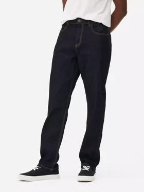 Jeans mit mittlerer Leibhöhe und geradem Bein Jeans mit mittlerer Leibhöhe und geradem Bein