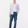Jeans mit mittlerer Leibhöhe und geradem Bein Jeans mit mittlerer Leibhöhe und geradem Bein