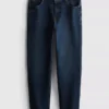 Jeans mit mittlerer Leibhöhe und geradem Bein Jeans mit mittlerer Leibhöhe und geradem Bein