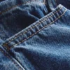 Jeans mit mittlerer Leibhöhe und lockerer Passform Jeans mit mittlerer Leibhöhe und lockerer Passform