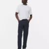 Jeans mit mittlerer Leibhöhe und schmaler Passform Jeans mit mittlerer Leibhöhe und schmaler Passform