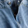 Jeans mit mittlerer Leibhöhe und schmaler Passform Jeans mit mittlerer Leibhöhe und schmaler Passform