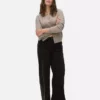Jeans mit mittlerer Leibhöhe und weitem Bein