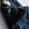 Jeansshorts in gerader Passform Jeansshorts in gerader Passform