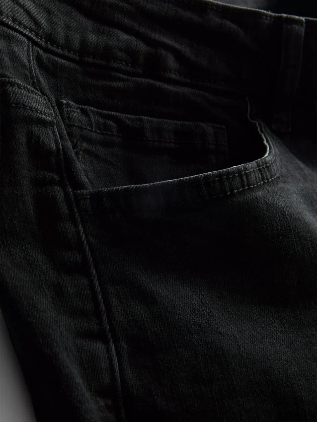 Jeansshorts in gerader Passform Jeansshorts in gerader Passform