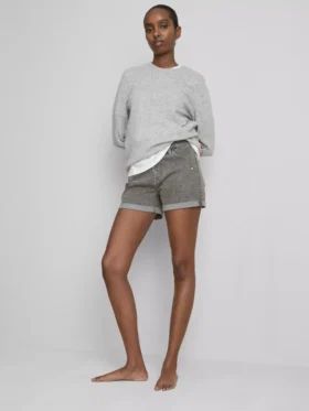 Jeansshorts mit mittlerer Leibhöhe und Umschlag