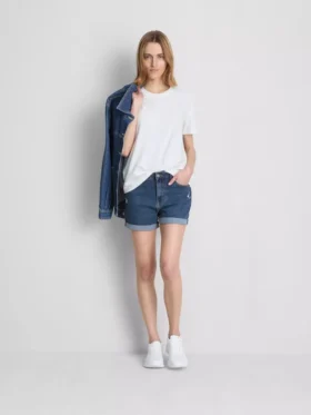 Jeansshorts mit mittlerer Leibhöhe und Umschlag