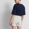 Jeansshorts mit mittlerer Leibhöhe und Umschlag Jeansshorts mit mittlerer Leibhöhe und Umschlag
