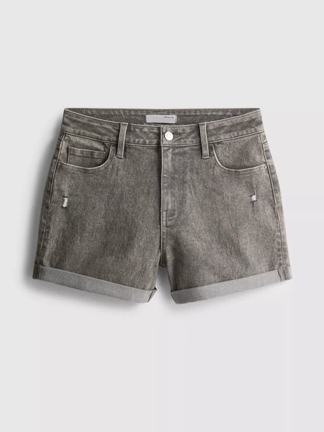 Jeansshorts mit mittlerer Leibhöhe und Umschlag Jeansshorts mit mittlerer Leibhöhe und Umschlag