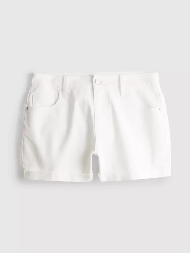 Jeansshorts mit mittlerer Leibhöhe und Umschlag Jeansshorts mit mittlerer Leibhöhe und Umschlag
