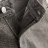 Jeansshorts mit mittlerer Leibhöhe und Umschlag Jeansshorts mit mittlerer Leibhöhe und Umschlag