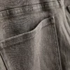 Jeansshorts mit mittlerer Leibhöhe und Umschlag Jeansshorts mit mittlerer Leibhöhe und Umschlag
