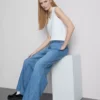 Jogginghose aus Denim mit geradem Bein Jogginghose aus Denim mit geradem Bein