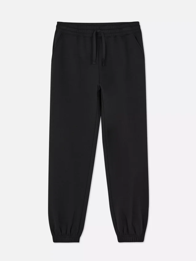 Jogginghose mit Bündchen an den Beinen und Kordelzug Jogginghose mit Bündchen an den Beinen und Kordelzug