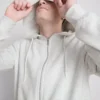 Kapuzenpullover mit Reißverschluss Kapuzenpullover mit Reißverschluss